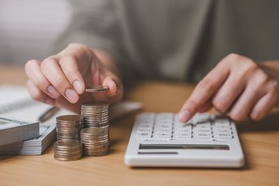 'The More Value You Provide, The More Money You Can Earn,' How This Self-Made Millionaire Employed 'One-To-Infinity' Leverage, Growing Her Net Worth