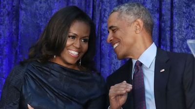 Comfort met creativity in Michelle and Barack Obama's green and wood-toned early 2000s living room – 20 years later, the rare combination is trending again
