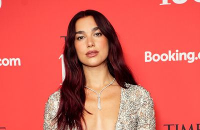 Dua Lipa made a citizen of Kosovo