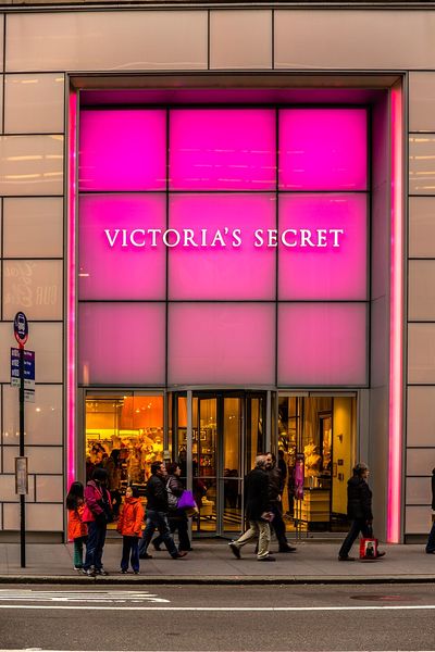 6 Store Chains That Still Haven’t Recovered From Customer Backlash