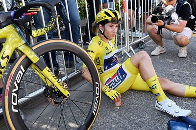 'My body just completely shut off' – Kim Le Court-Pienaar's yellow-saving down hill fight back at Tour de France Femmes