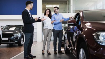 25 Sneaky Car Dealership Tricks To Watch Out For