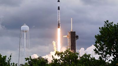 SpaceX delivers four astronauts to the International Space Station just 15 hours after launch
