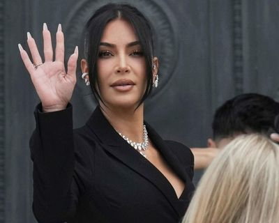 Kim Kardashian is ready to squeeze your face