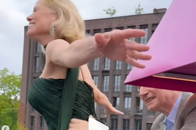 Pamela Anderson and Liam Neeson recreate iconic Titanic pose amid budding romance rumours