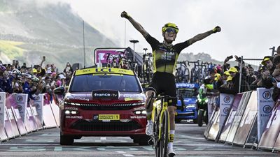 France's Ferrand-Prévot seizes lead of 2025 women's Tour de France
