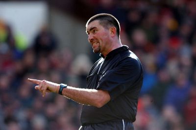 ‘I said, “Where I come from, you’d get a smack in the mouth talking to people like that.” He took it as a threat and wanted to report me. I’ll admit that I could have chosen my words better’ Jeff Winter on the most annoying players he officiated
