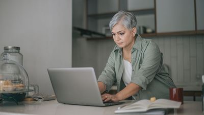 How to Buy an Annuity Online (Without Regret)