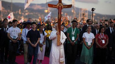 Hundreds of thousands of young Catholics attend Pope Leo XIV's vigil at Holy Year youth festival