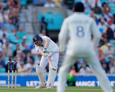 England suffer late Zak Crawley blow in chase of 374 to win fifth Test and India series