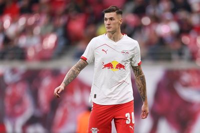 Benjamin Sesko: Manchester United handed transfer boost after 'insufficient' rival bid