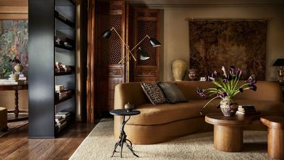 From Bookshelf Wealth meets Coastal to Cabin meets Art Deco, these are the best unexpected style combinations designers are using to mix things up in 2025
