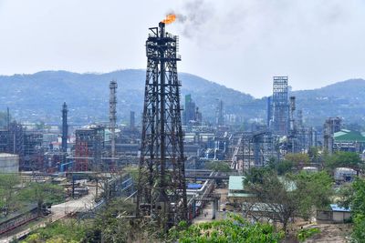 India to defy Trump’s threats and keep buying Russian oil, government sources say