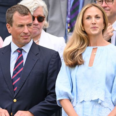 Jewelry Expert Calls Harriet Sperling's Engagement Ring From Peter Phillips "Timeless," as Former Employee Discusses Couple's "Full-Blown" Royal Wedding