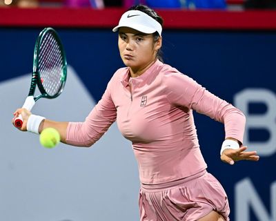 Emma Raducanu knocked out of Canadian Open in straight sets loss to Amanda Anisimova
