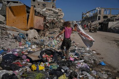 Hundreds of children from Gaza to be brought to UK for medical treatment on the NHS