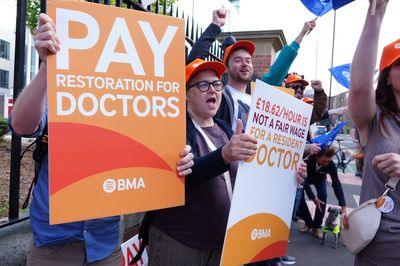 BMA hits back after NHS says less than a third of resident doctors joined strike