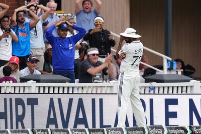 Joe Root and Harry Brook give England hope after Mohammed Siraj let-off