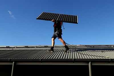 Clean energy subsidies should be replaced with ‘market-based incentives’ from 2030, Australia’s Productivity Commission says