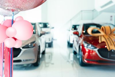 3 Reasons Traditional Car Dealerships Are on Their Way Out