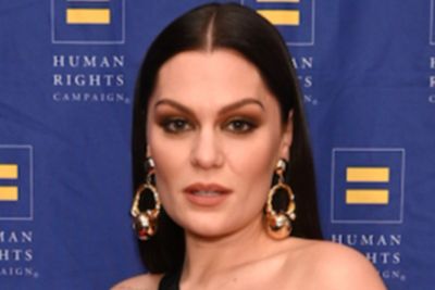 Jessie J suffers setback in breast cancer treatment