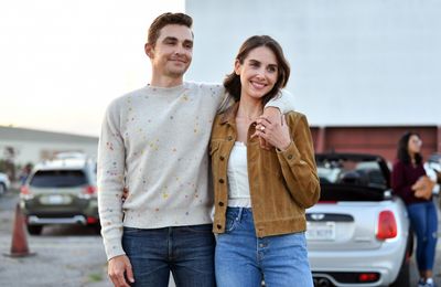 Dave Franco and Alison Brie 'handed out weed pens at party'