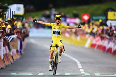 Pauline Ferrand-Prévot takes emotional Tour de France Femmes stage 9 win and seals historic overall victory