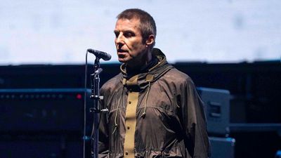Man falls to his death at Oasis concert at London's Wembley Stadium