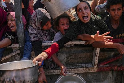 Gaza latest: 600 Israeli ex-security officials appeal to Trump to end war as hostage videos spark outcry