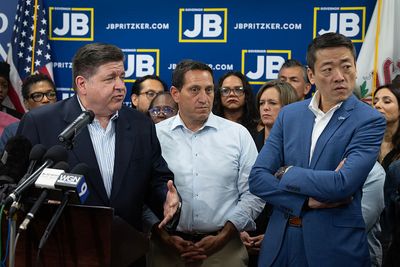 Texas Democrats leave state in bid to stop new congressional map - Roll Call
