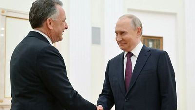 Trump sends Witkoff to Moscow days before US sanctions hit Russia