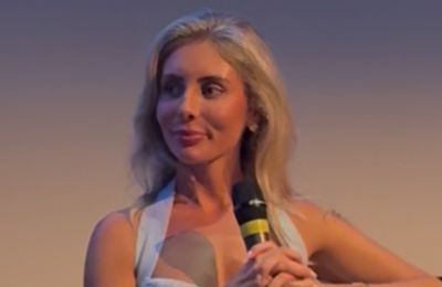 Bonnie Blue eyes sex education TV series
