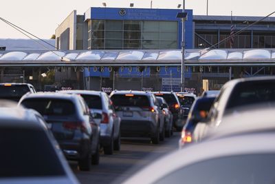 US to require up to $15,000 bond for some tourists