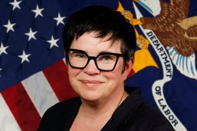 Trump firing of labor statistics chief ‘undermines credibility’, ex-leaders say