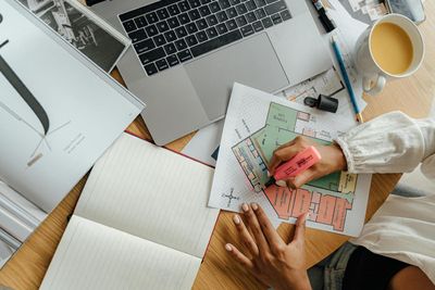 6 Popular Side Hustles That Might Disqualify You from Benefits