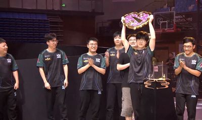 Chinese team secures Dota 2 LAN title against one of the favorites at TI14