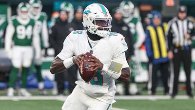 Browns to Add Former Pro Bowler to Quarterback Room Amid Rash of Injuries