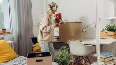 5 space-saving tips to double your dorm room size