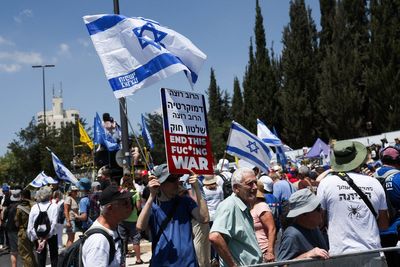 Gaza latest: UK to evacuate 100 children for urgent medical care as Netanyahu pushes for ‘full occupation’