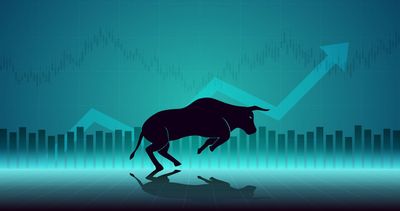 Dow Rises 585 Points on Rate Cut Hope: Stock Market Today