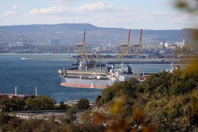 A look at the top buyers of Russian oil as Trump pressures China and India to stop buying it