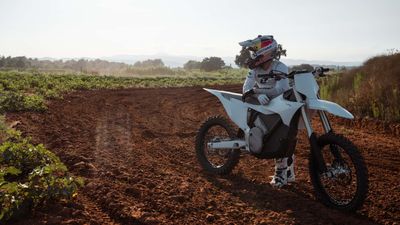 Stark Updates its Badass Electric Dirt Bike, Adds Range and More