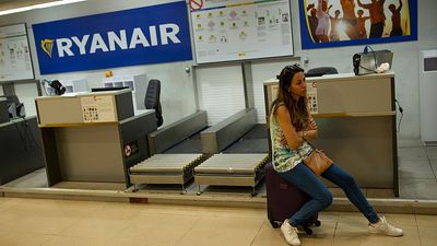 Ryanair baggage handlers call strikes at Spanish airports from August: How will it affect my flight?