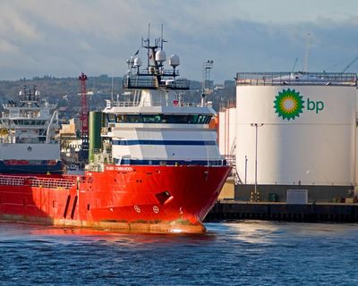 BP begins costs review as quarterly profits of £1.77bn beat forecast