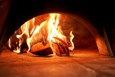 The many surprising uses of a pizza oven