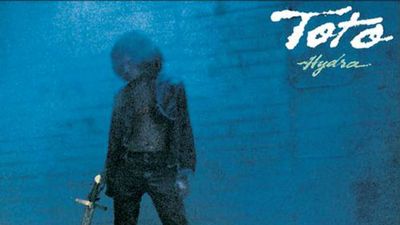 “Even the seemingly straight-ahead rockers feature those clever fills and time changes that make the band so unique": Hydra may not be Toto’s best selling album, but it remains their proggiest