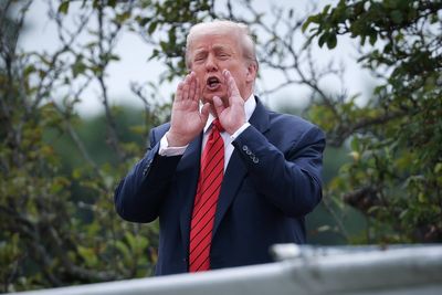 ‘Sir, why are you on the roof?’ Trump grabs bird’s-eye view to survey $200M White House ballroom plans