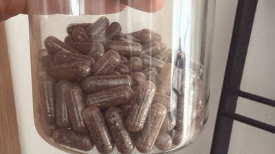 Inside Vick Hope's £250 Placenta Pills – What They Are and Why Experts Are So Divided
