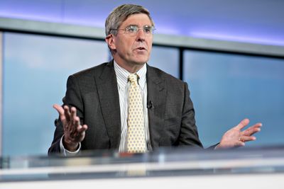 Former Trump advisor criticizes Trump's timing on ousting America's data czar: 'Like firing the referee'