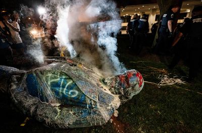 Trump administration to reinstall Confederate statue toppled in Black Lives Matter protests